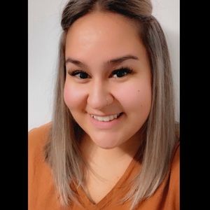 Meet your Posher, Erica